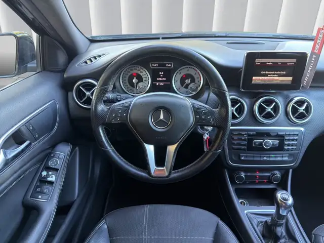 Mercedes-Benz A view 12