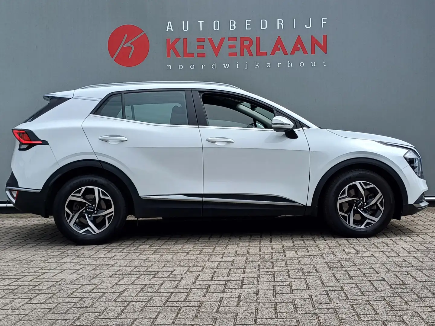 Kia Sportage 1.6 T-GDi MHEV DynamicLine | TREKKRACHT 1500 KG | Wit - 2