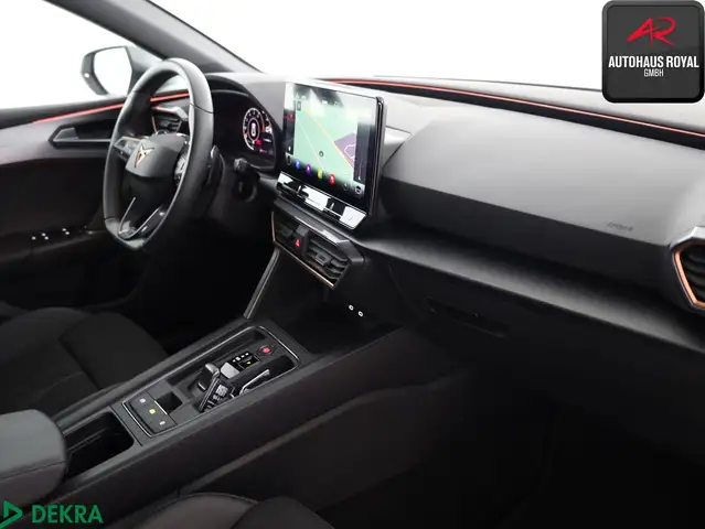 Cupra Leon view 11