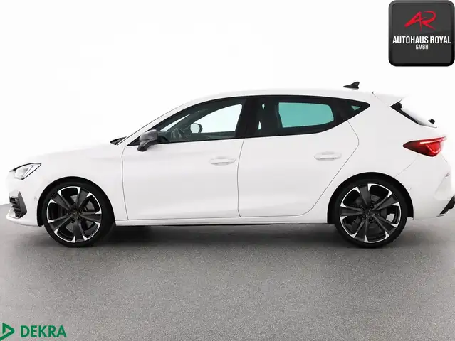 Cupra Leon view 2