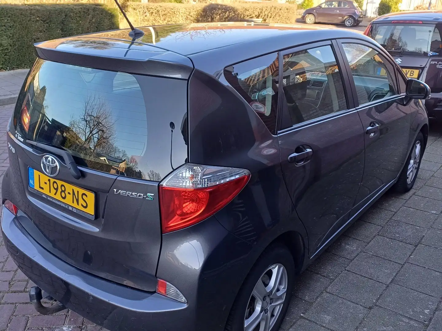 Toyota Verso-S 1.3 VVT-i Comfort Gri - 2