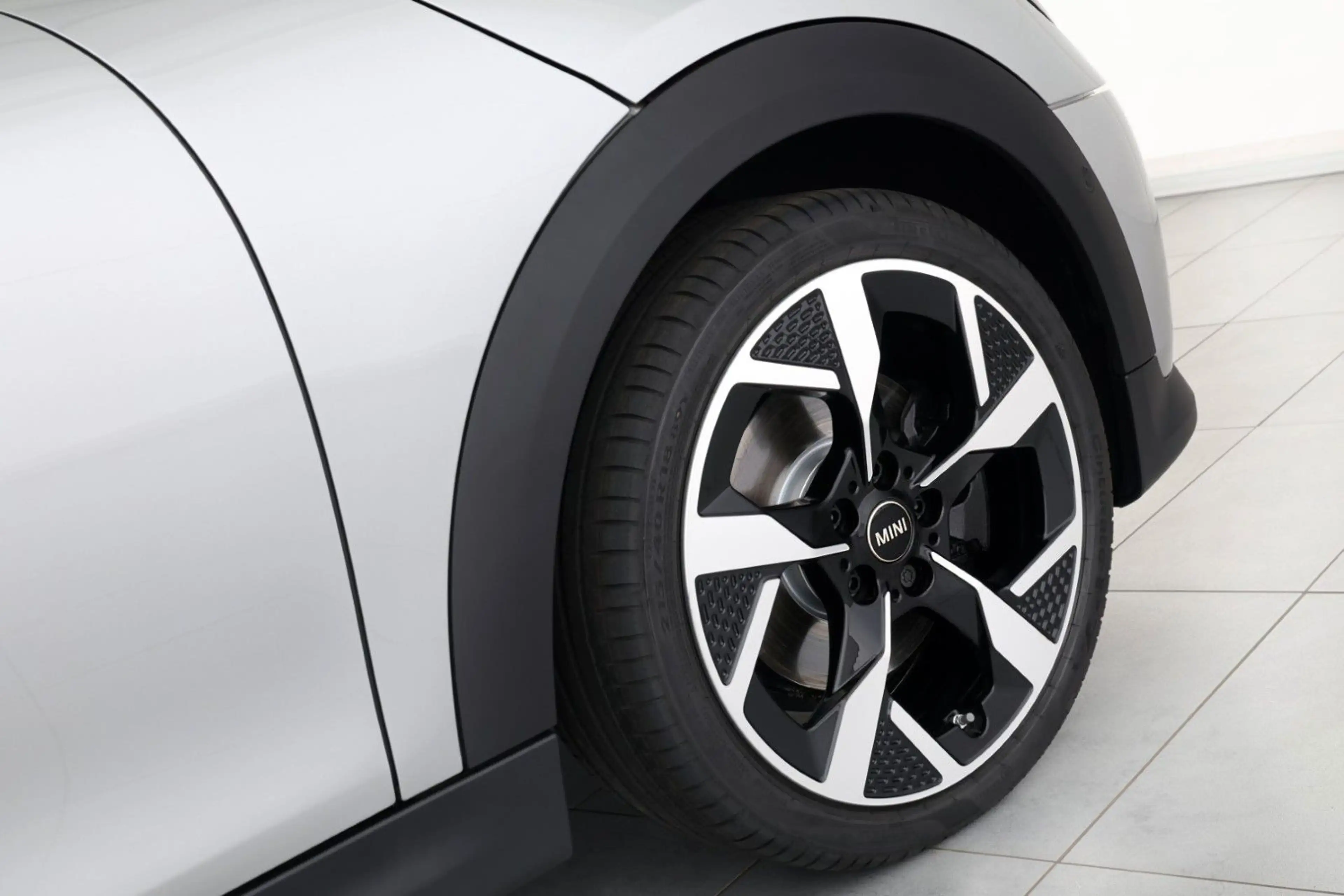 MINI Cooper C DKG Favoured Trim HUD RFK 18" 8-fach — photo 6
