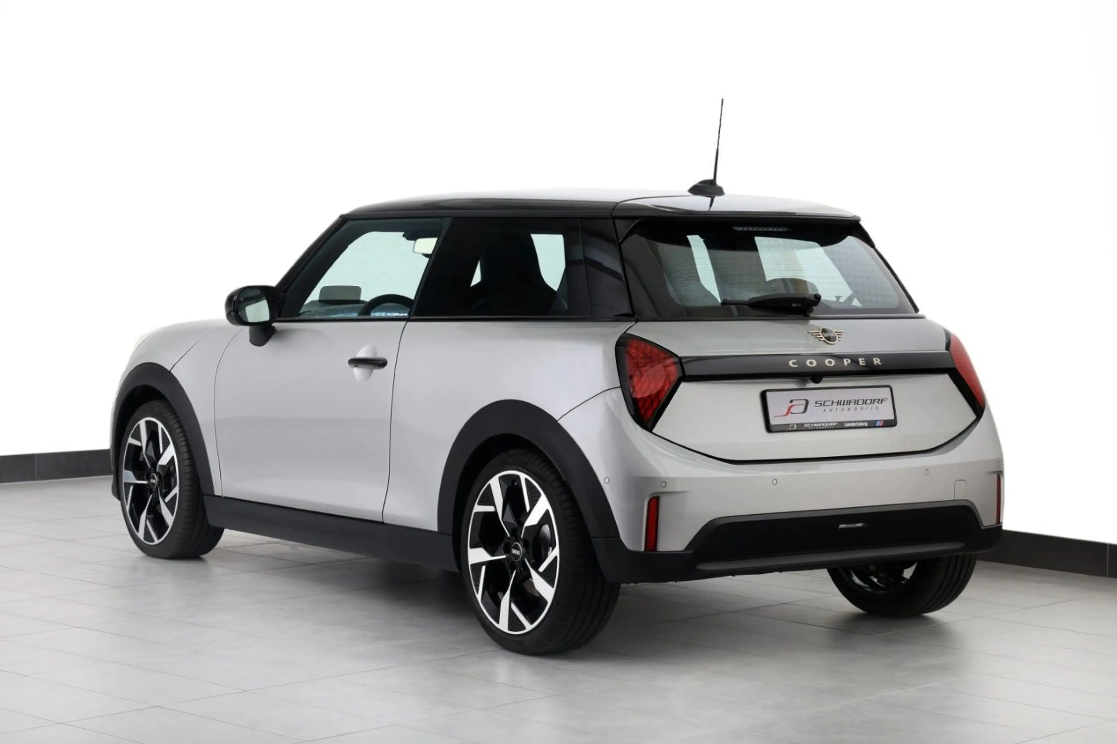 MINI Cooper C DKG Favoured Trim HUD RFK 18" 8-fach — photo 3
