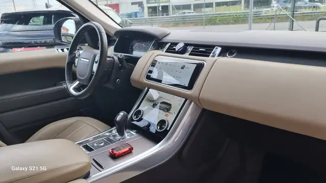 Land Rover Range Rover Sport view 22
