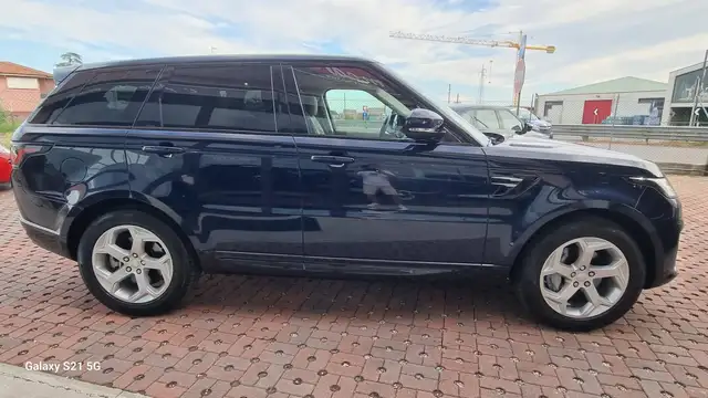 Land Rover Range Rover Sport view 11