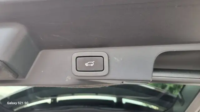 Land Rover Range Rover Sport view 20