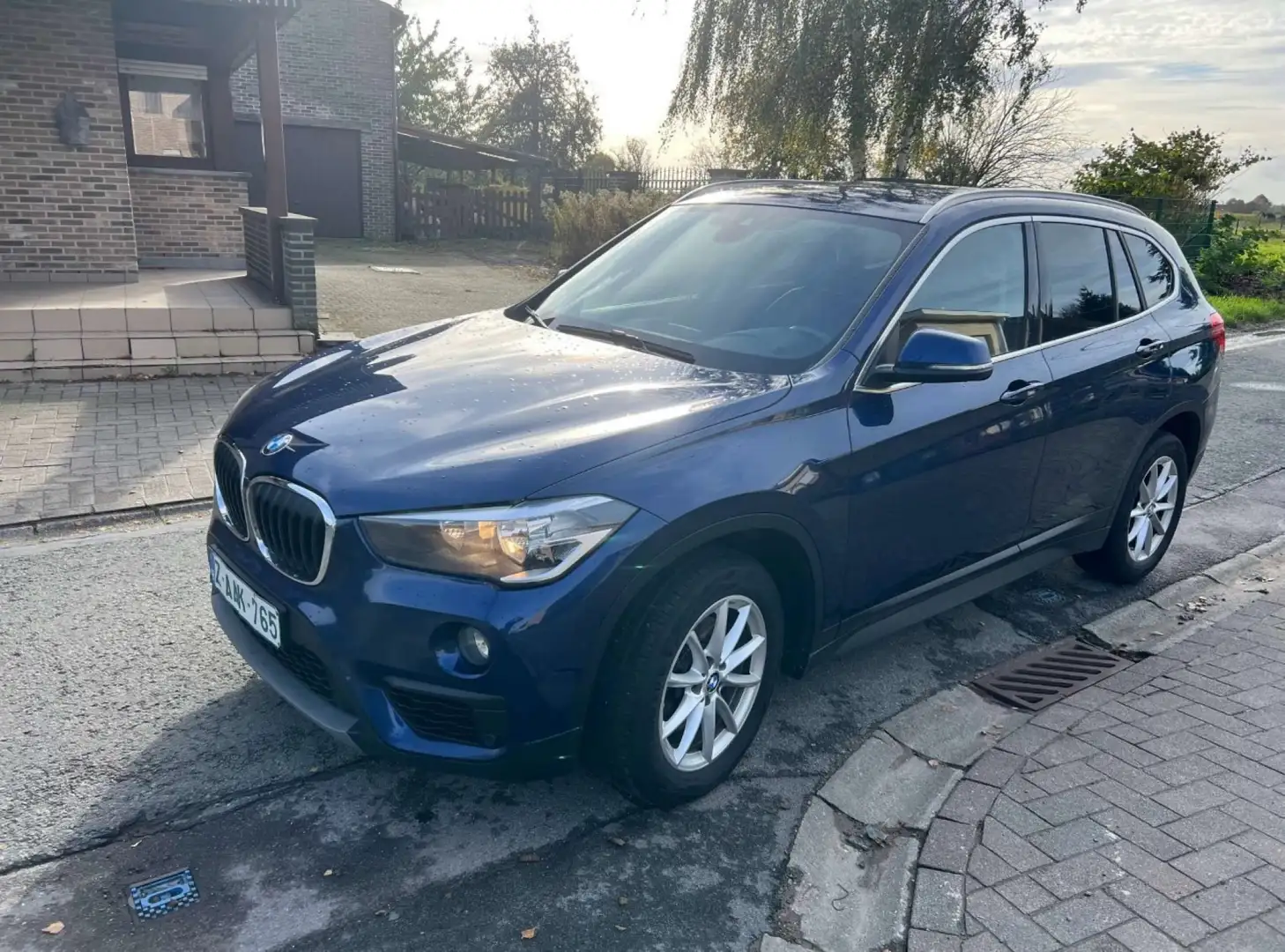 BMW X1 1.5i sDrive18 OPF (EU6d-TEMP) Mavi - 1