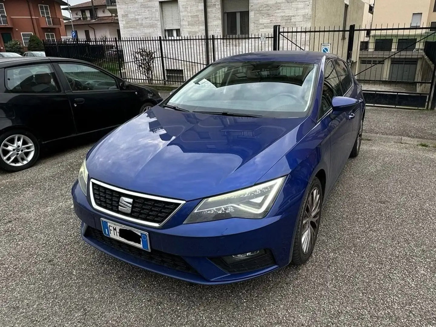 SEAT Leon Leon 1.6 tdi Business 115cv Blu/Azzurro - 1