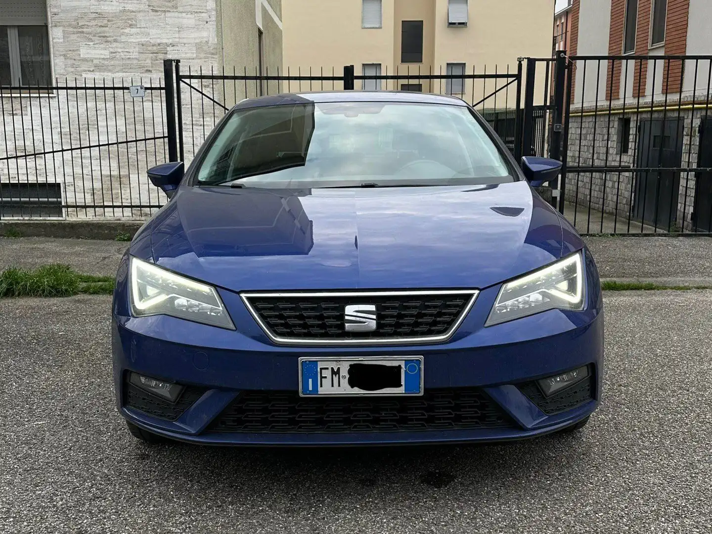 SEAT Leon Leon 1.6 tdi Business 115cv Blu/Azzurro - 2
