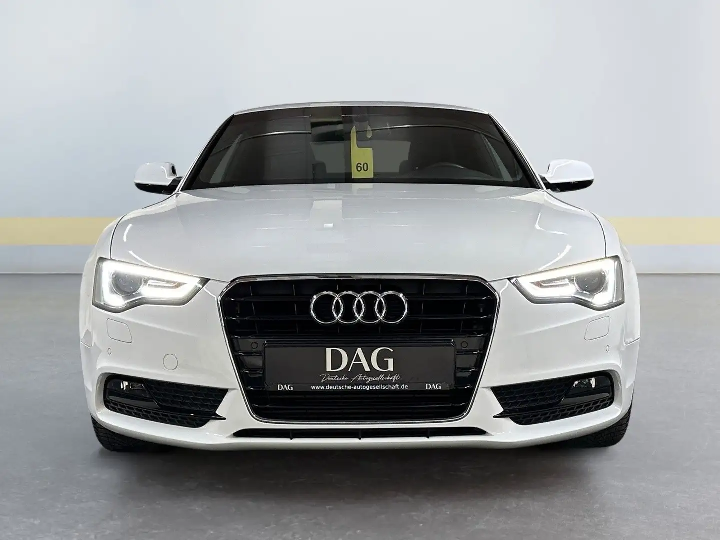 Audi A5 Coupé 2.0 TFSI +BI-XEN.+NAVI+LEDER+SITZHZ+B&O Weiß - 2