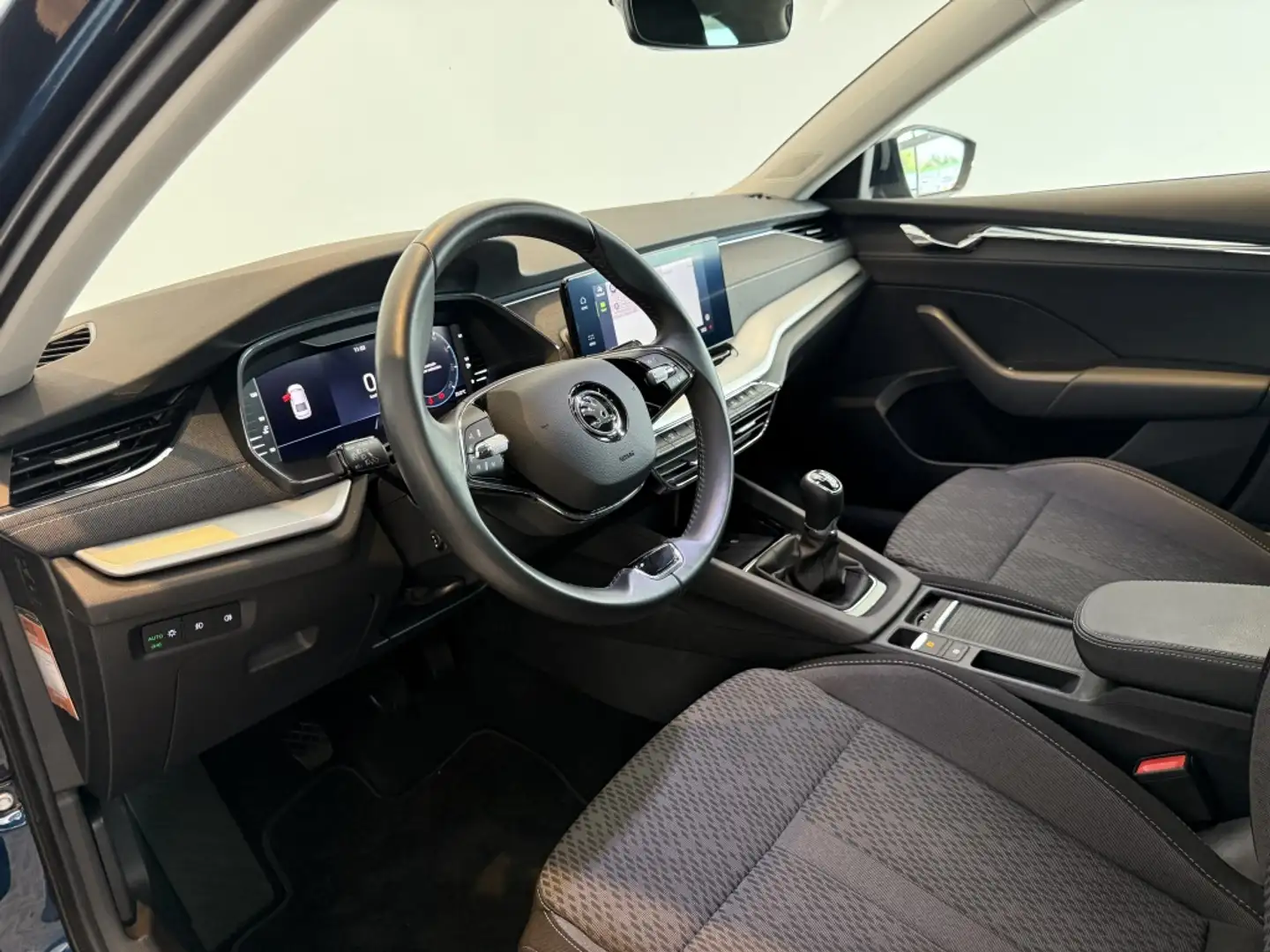 Skoda Octavia 1.0 TSI Style Apple/Android, Stoelverwarming Azul - 2