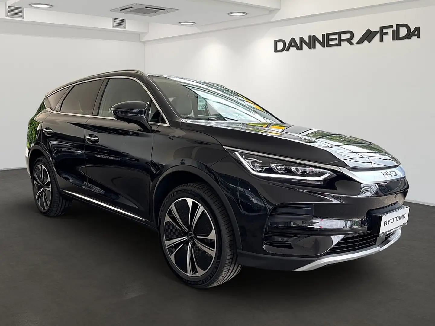 BYD Tang 108,8 kWh Österreich Paket Flagship ( SOFORT VE... Чёрный - 2