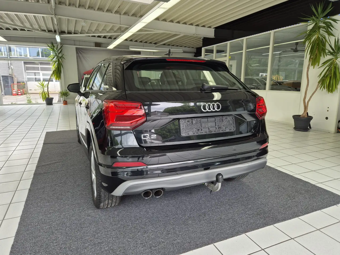 Audi Q2 design*S-LINE*LED*PDC*AHK*NAVI*SHZ* Negro - 2