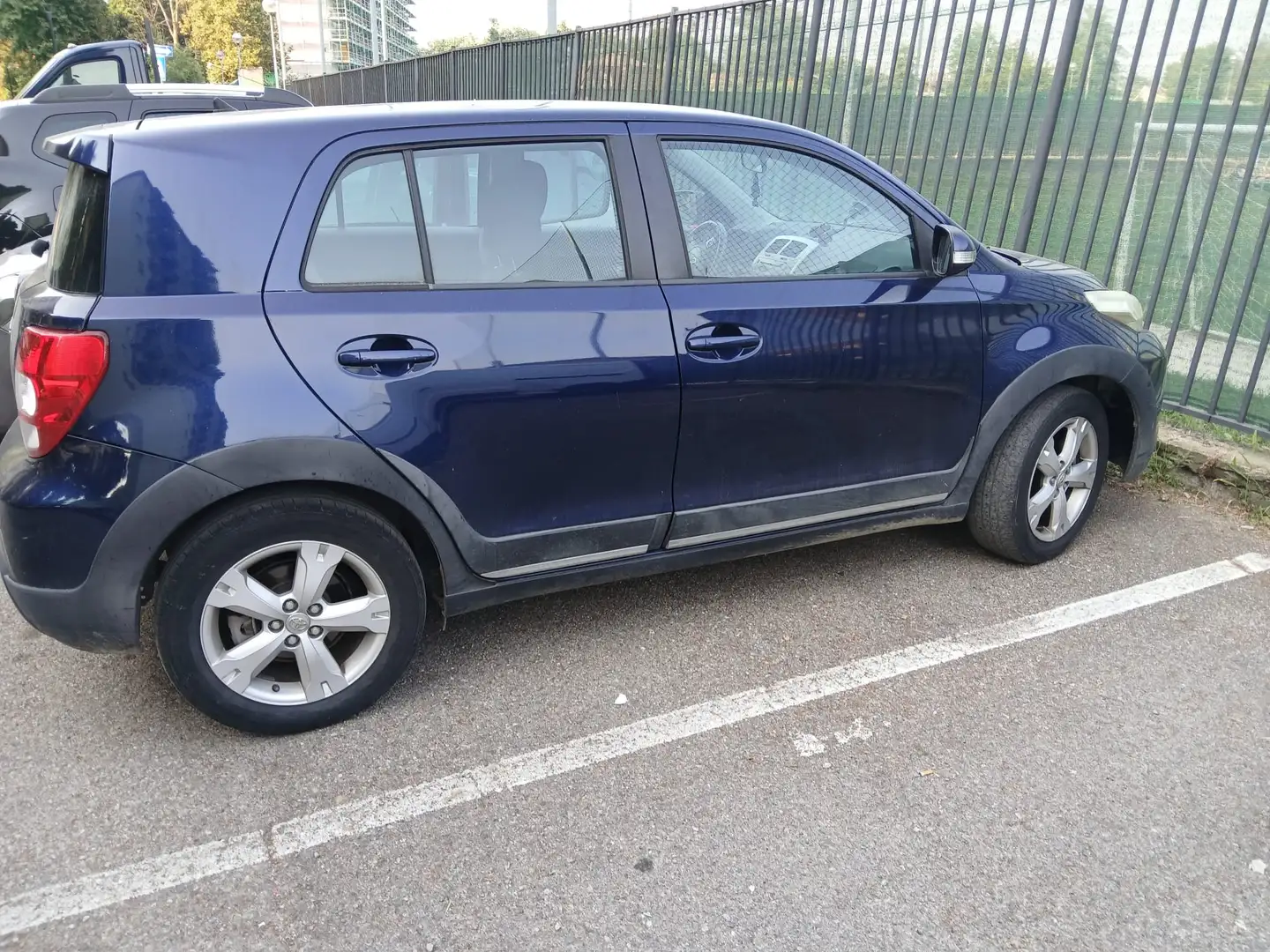 Toyota Urban Cruiser Urban Cruiser 1.3 vvt-i Dual 2wd Blu/Azzurro - 1