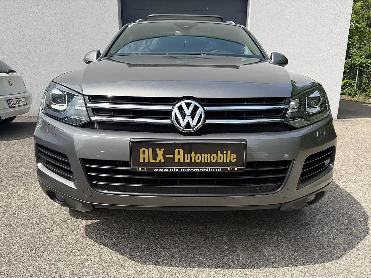 Volkswagen Touareg Sky V6 TDI BMT 4Motion Aut. Silber - 2