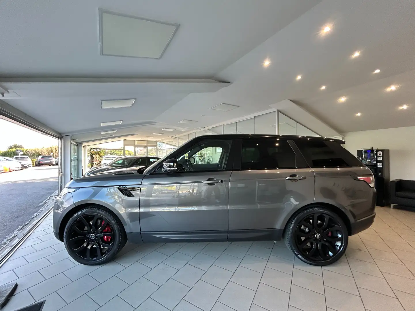 Land Rover Range Rover Sport 5.0 V8 SUPERCHARGED HSE Dynamic auto MOTORE NUOVO Grigio - 2
