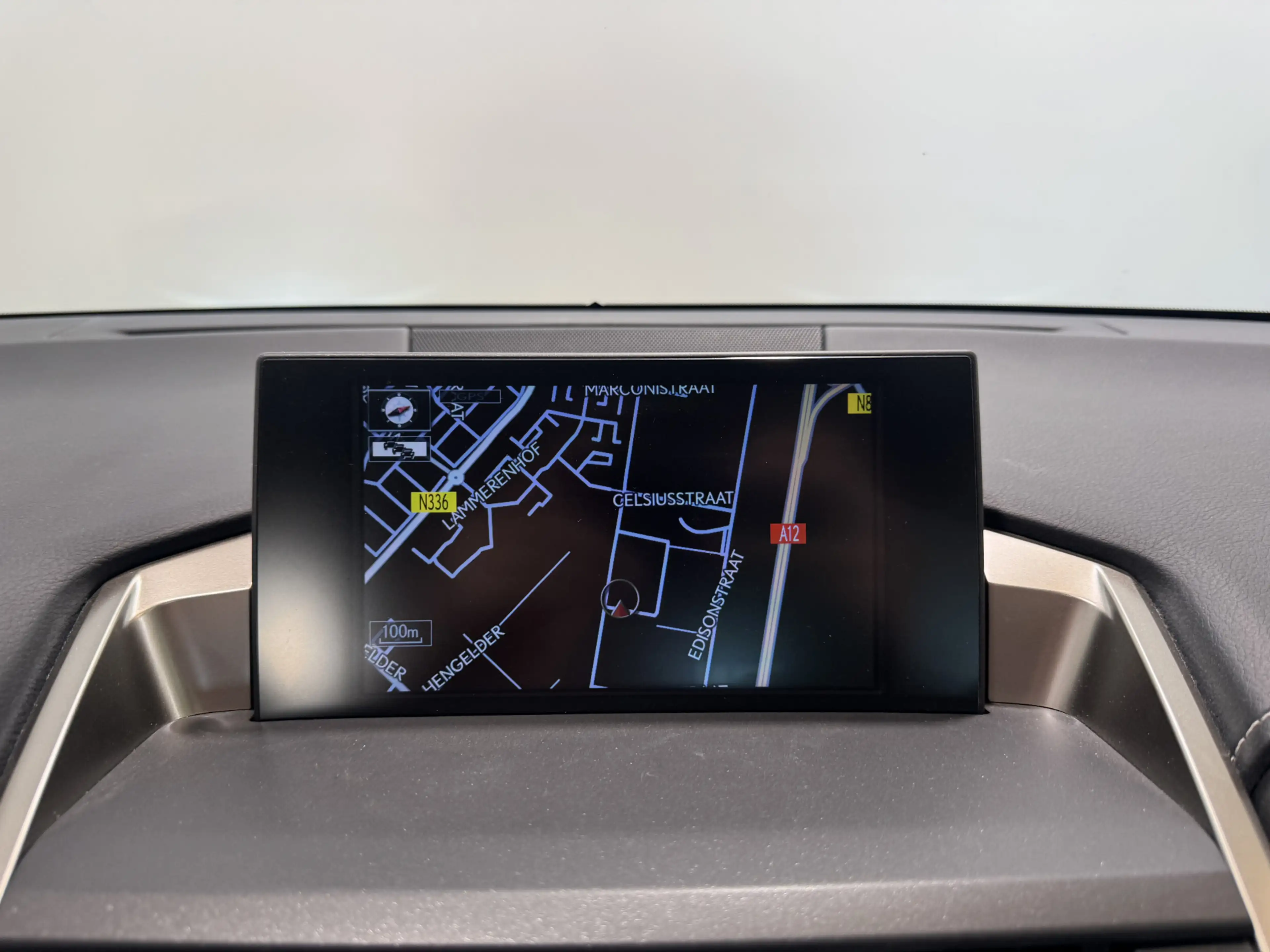Lexus NX 300h AWD Business Line | Trekhaak | Navigatie | — photo 15