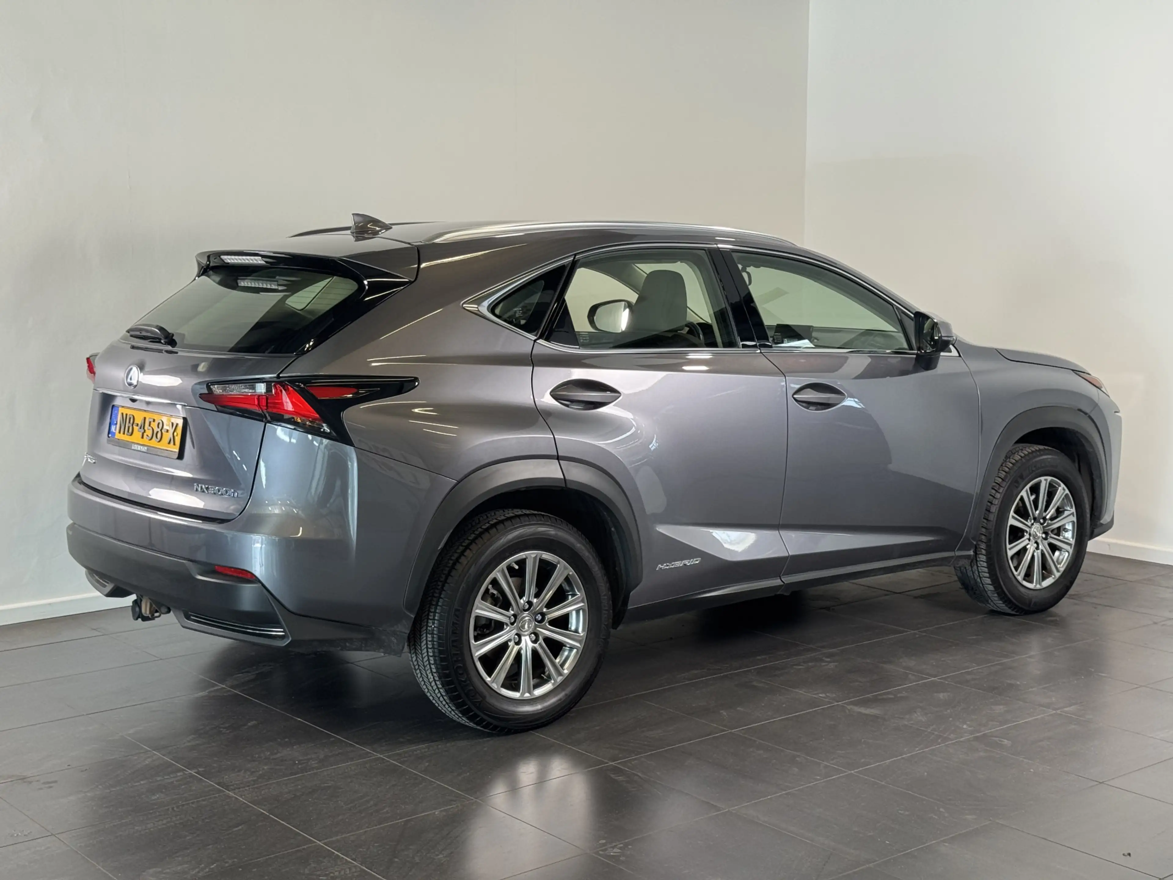 Lexus NX 300h AWD Business Line | Trekhaak | Navigatie | — photo 8