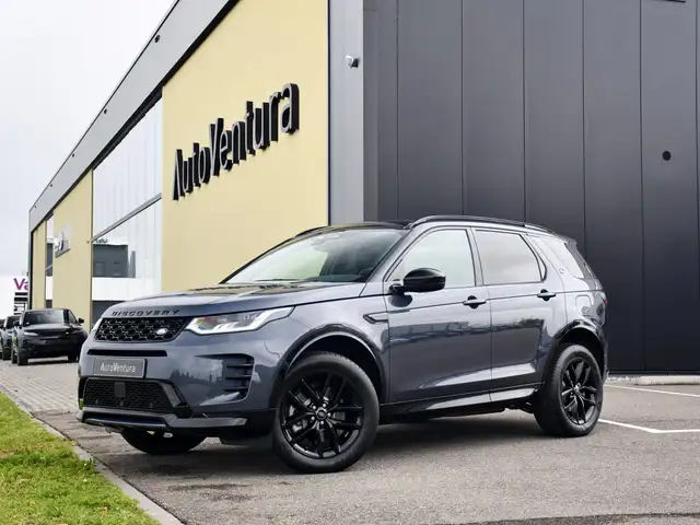 Land Rover Discovery Sport view 2