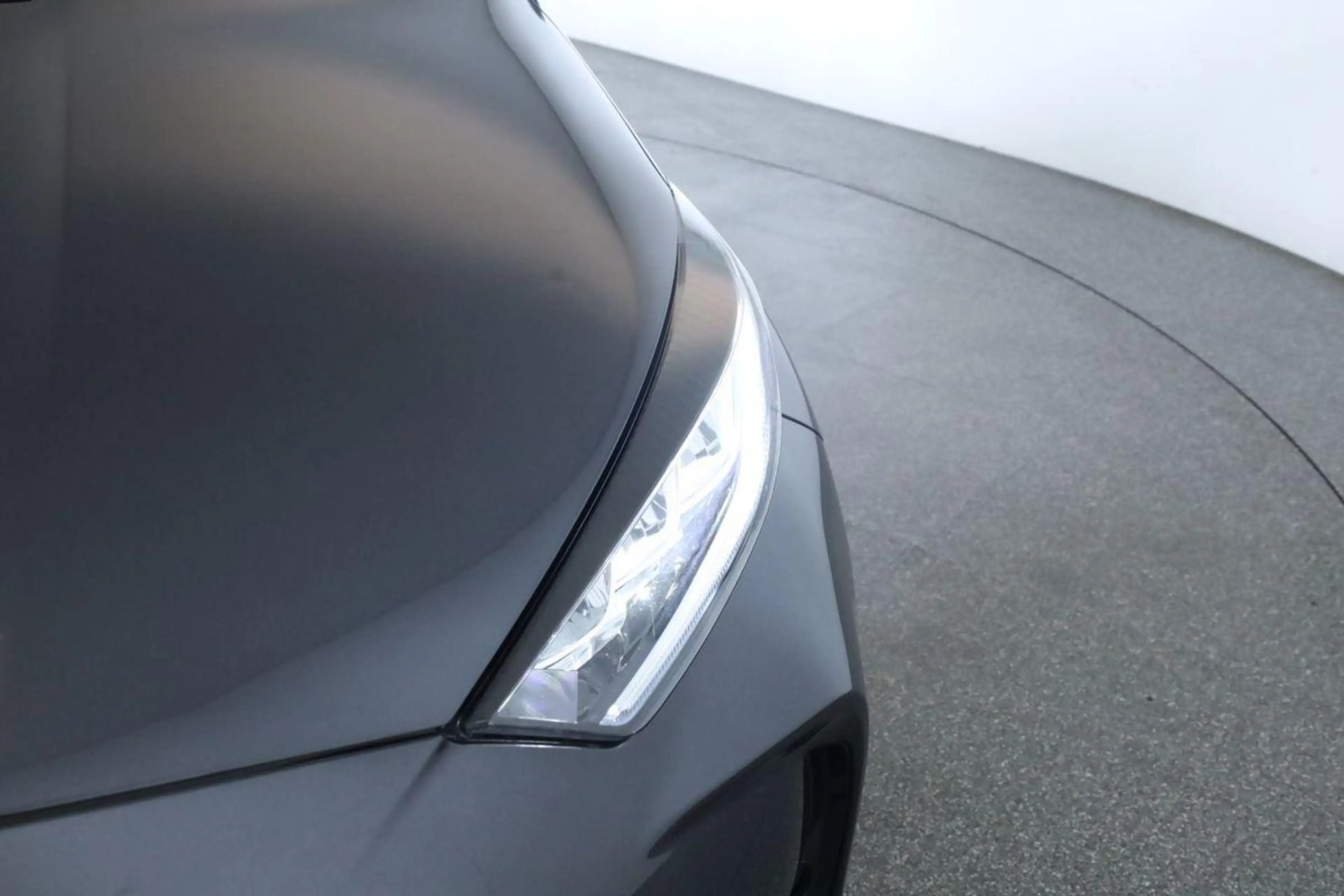 Toyota Yaris Hybrid 116 Teamplayer LED App SHZ Key Kam — photo 9