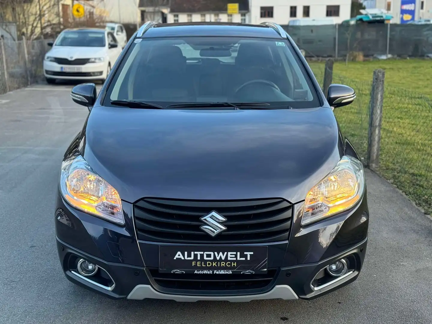 Suzuki SX4 S-Cross Comfort 4x4 ALLRAD AUTOMATIK *AHK *SZH *P.SENSOR Grigio - 2