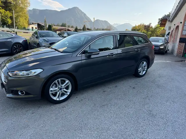 Ford Mondeo Traveller Titanium 2,0 TDCi