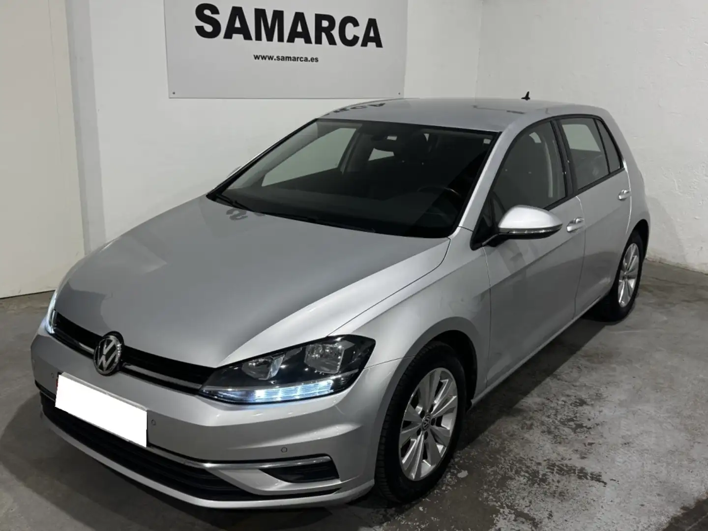 Volkswagen Golf 1.6TDI Business and Navi Edition 85kW Gris - 1