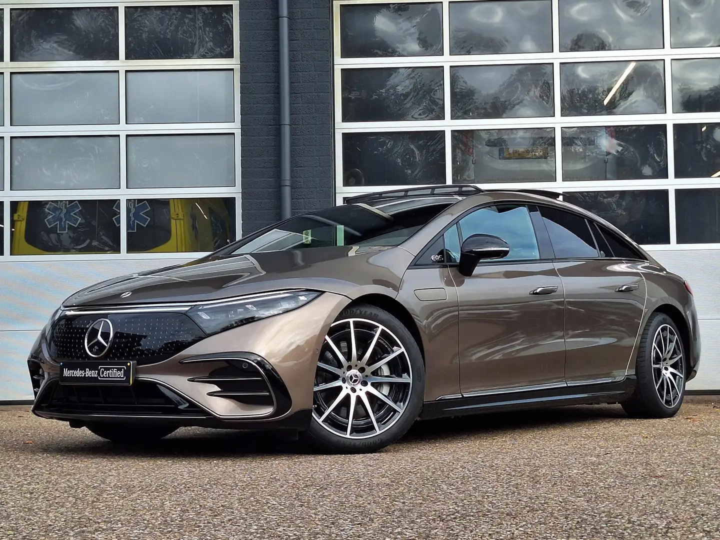 Mercedes-Benz EQS 450+ AMG Line | Panoramadak | Premium+ | MBUX Hype Brun - 2