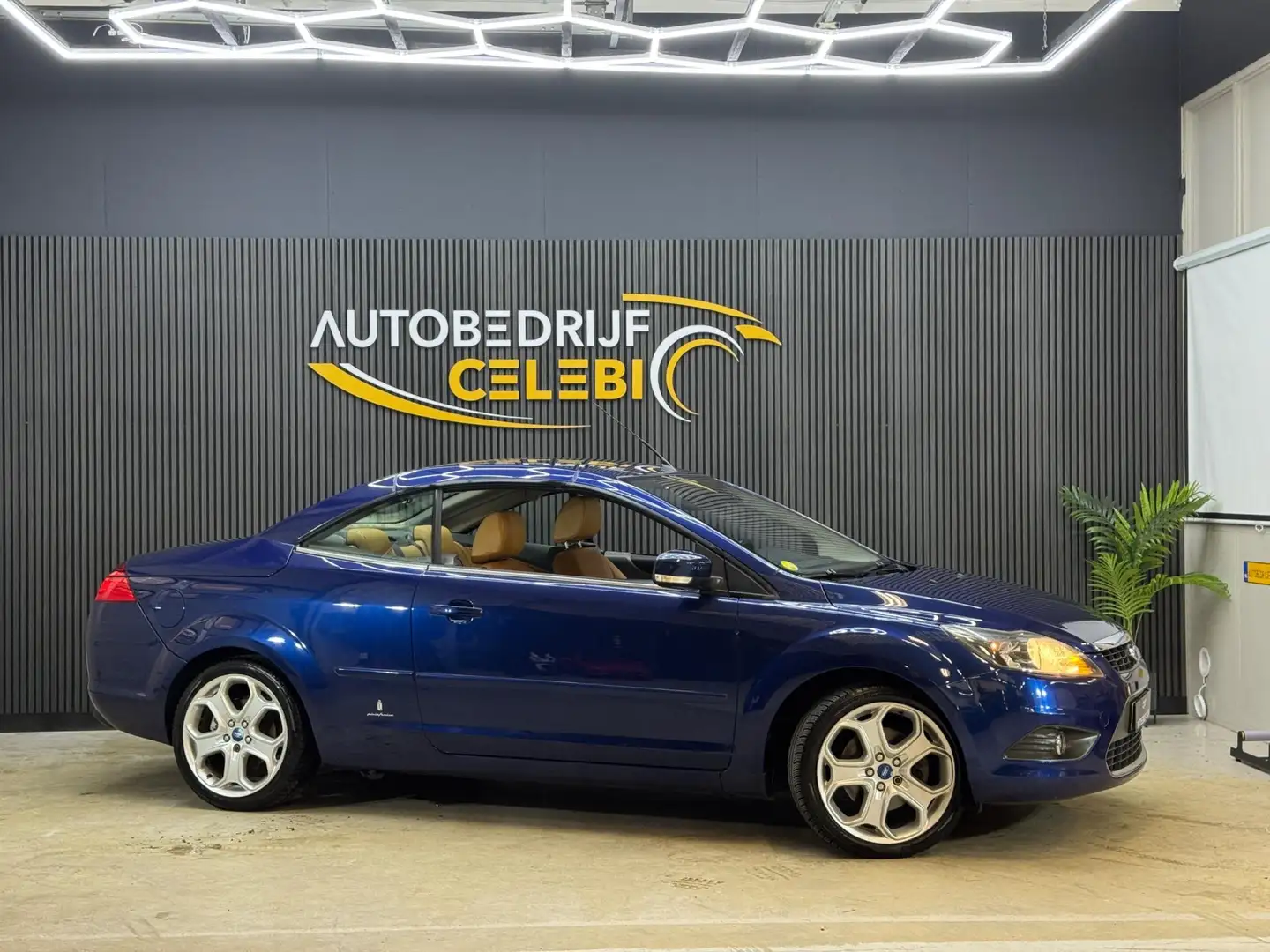 Ford Focus CC Coupé-Cabriolet 2.0 Titanium 2010 BLAUW AUT|LEDER Blauw - 2