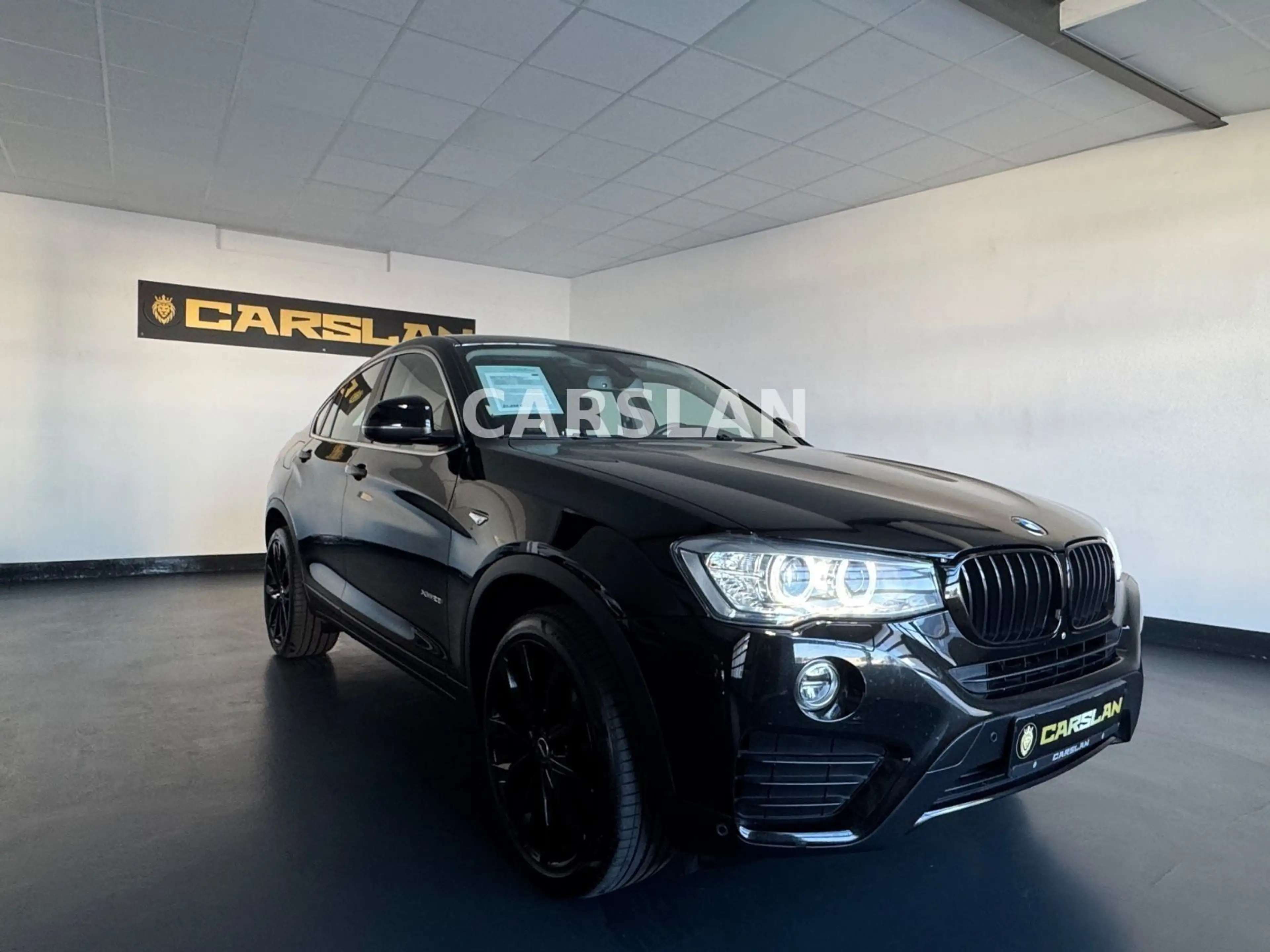 BMW X4 xDrive 28i ADVANTAGE 20"+2.HND+LED+NAVI+R.KAM — photo 5