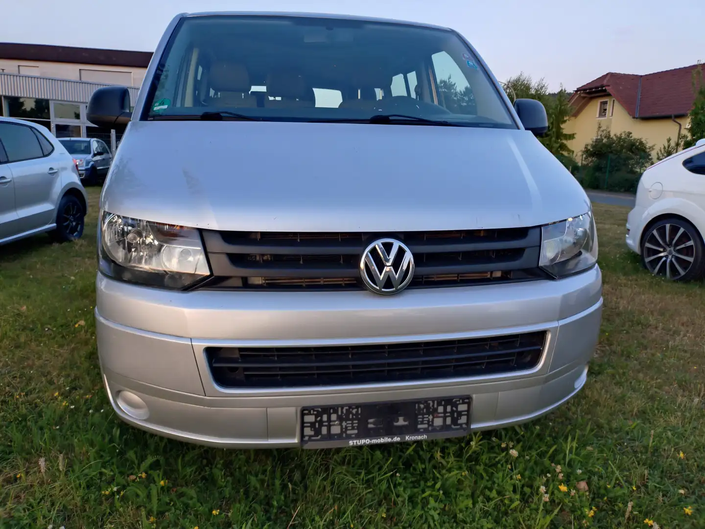 Volkswagen T5 Transporter Kombi lang Silber - 1