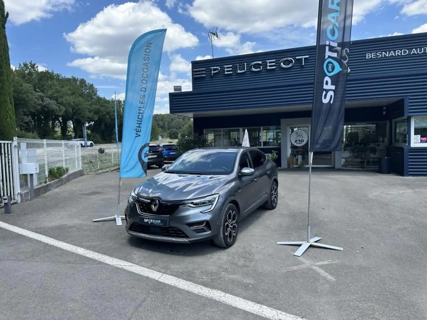 Renault Arkana 1.6 E-Tech hybride 145ch Techno -22 Gris - 1