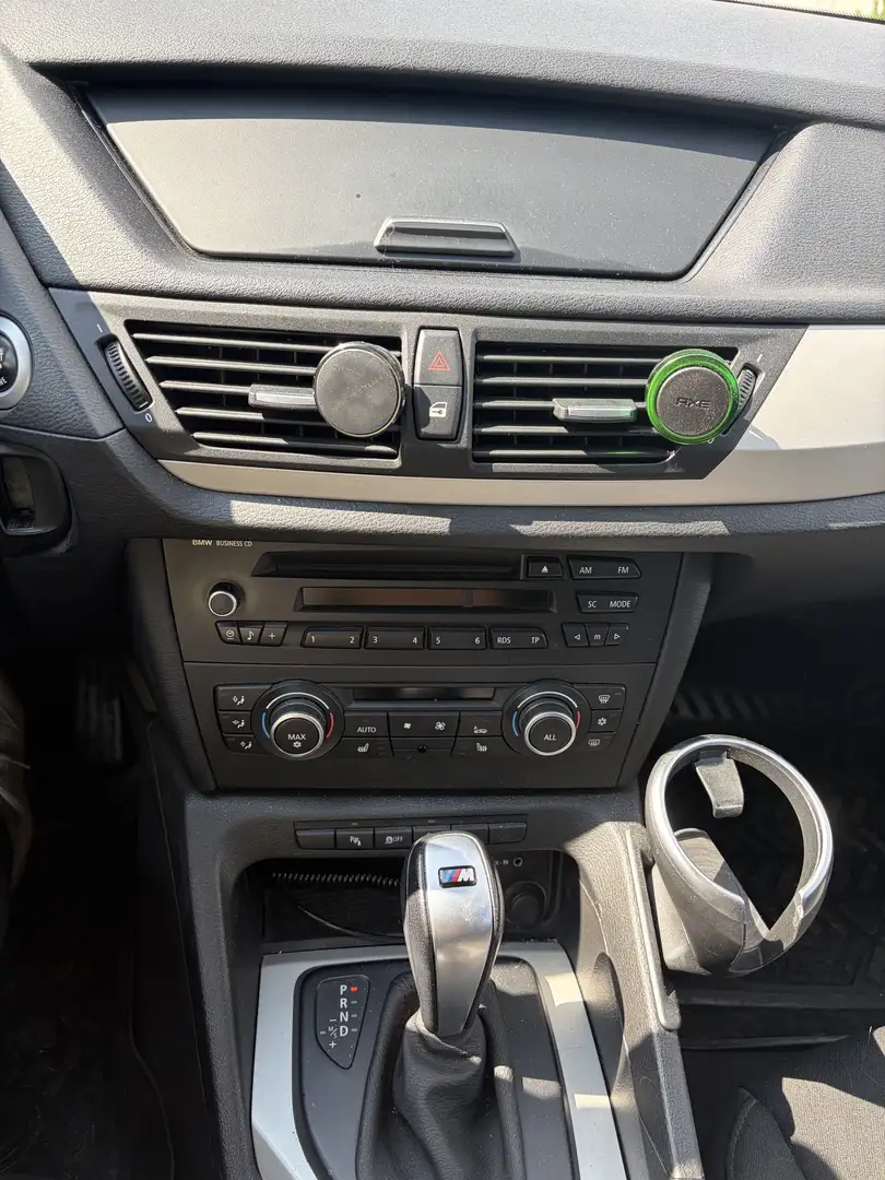 BMW X1 sDrive18d Aut. - 1