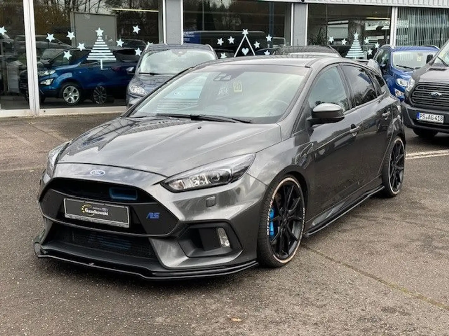 Ford Focus RS 2.3 EcoBoost Grau - 2