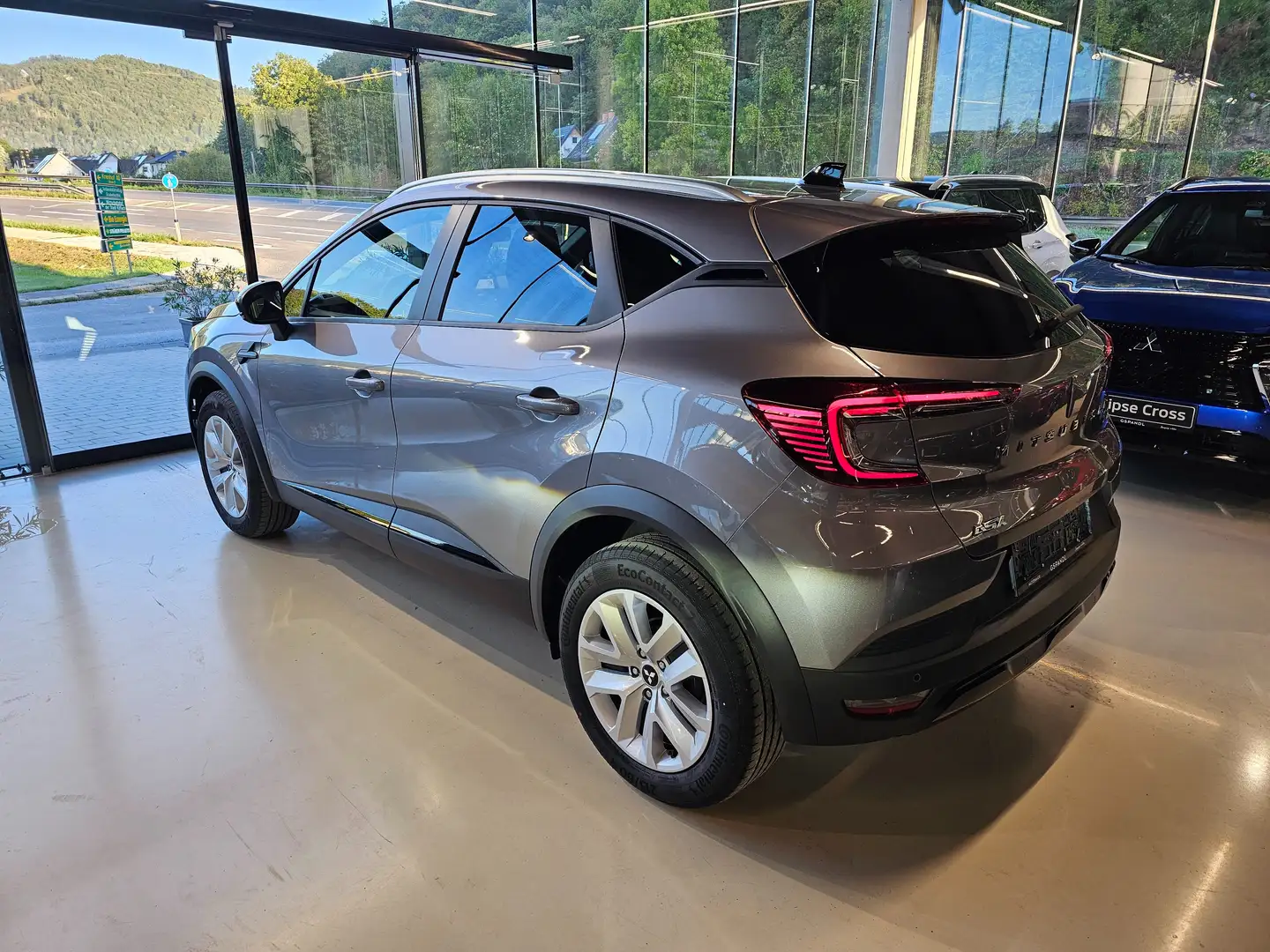 Mitsubishi ASX 1,0 MPI-T Invite Grau - 2