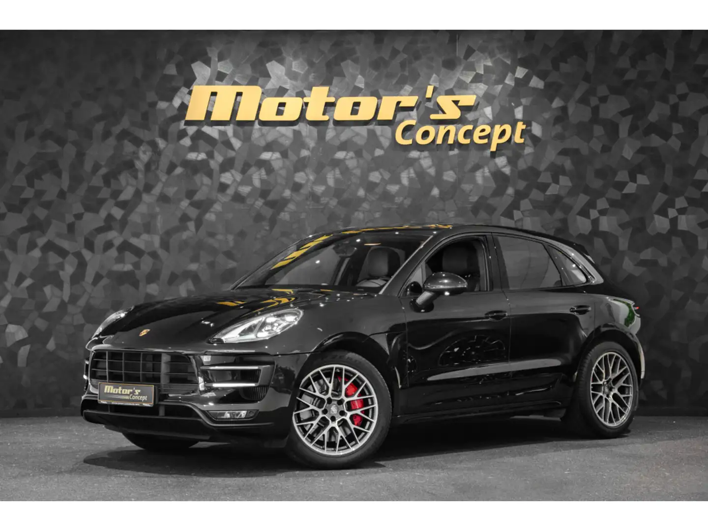 Porsche Macan Turbo 3.6 V6 Noir - 1