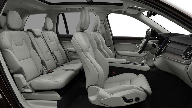 2026 Volvo XC90 Ultra 7-Seater (Dark Theme) alt 5