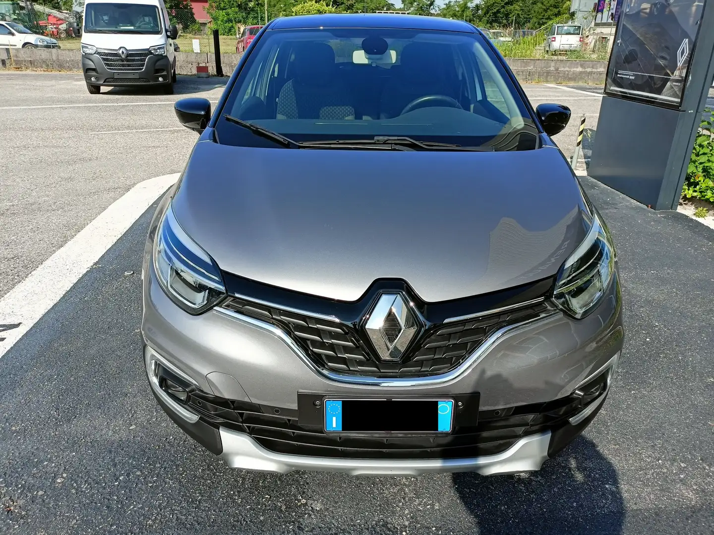 Renault Captur Intens 1.5 dCi 90cv EDC Grigio - 1