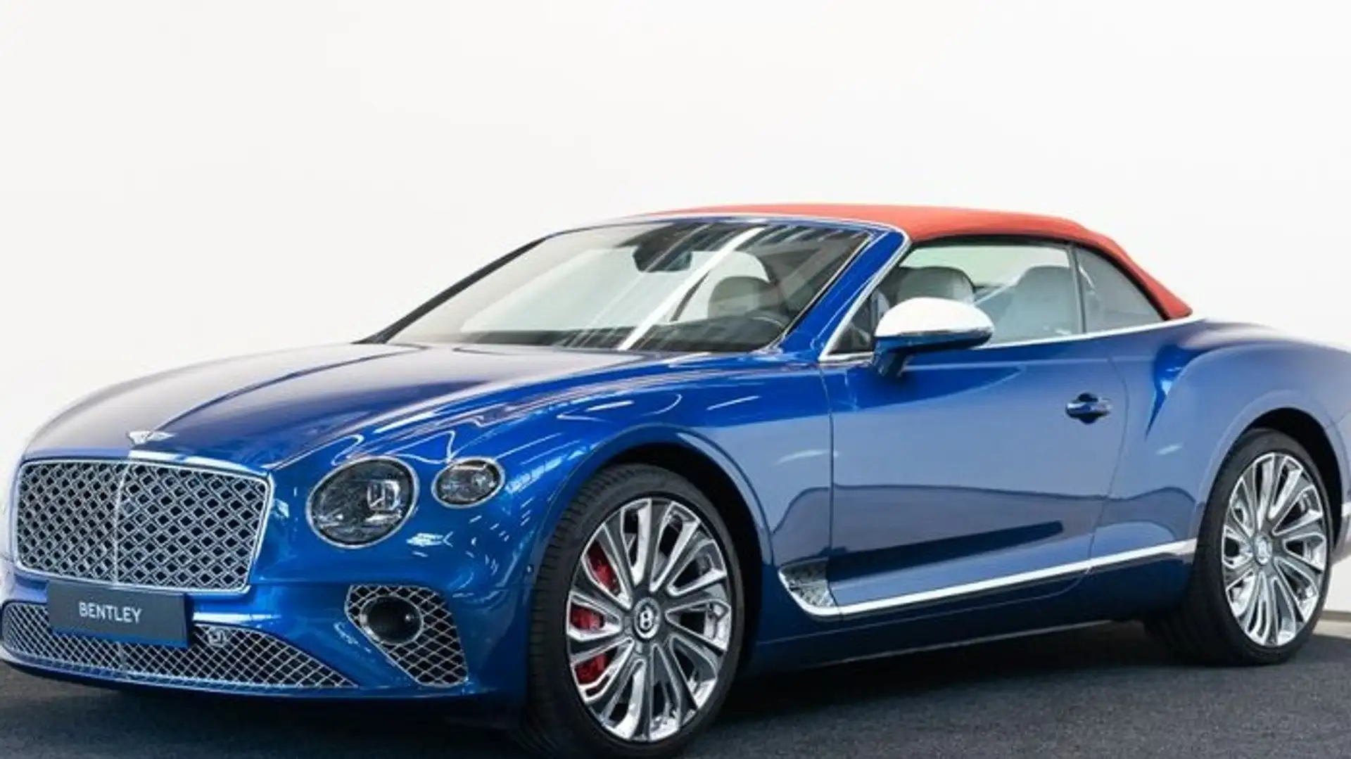 Bentley Continental W12 GT Convertible Speed Modrá - 1
