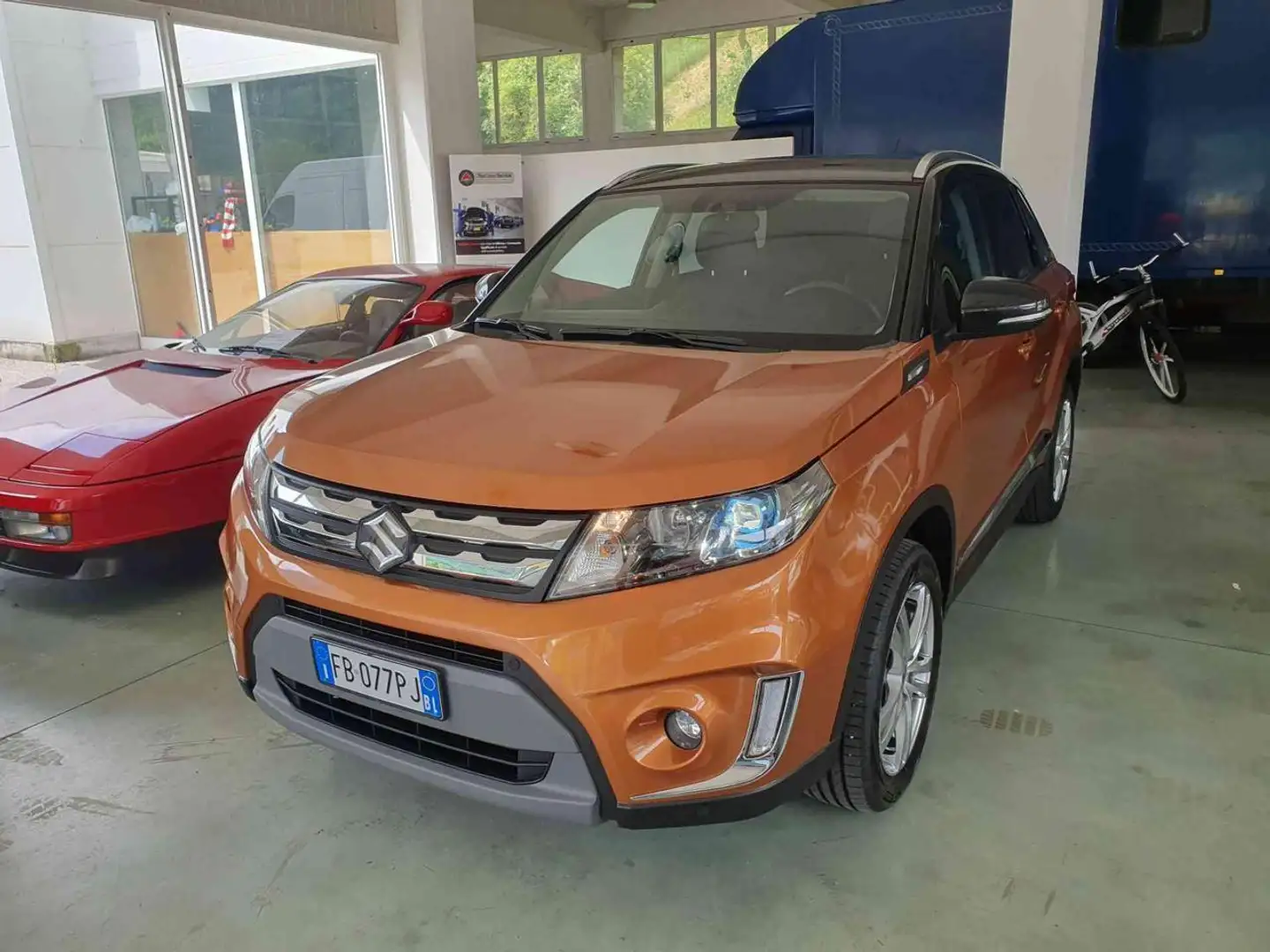 Suzuki Vitara 1.6 VVT 4WD AllGrip V-Top 10000km!!!! Orange - 1