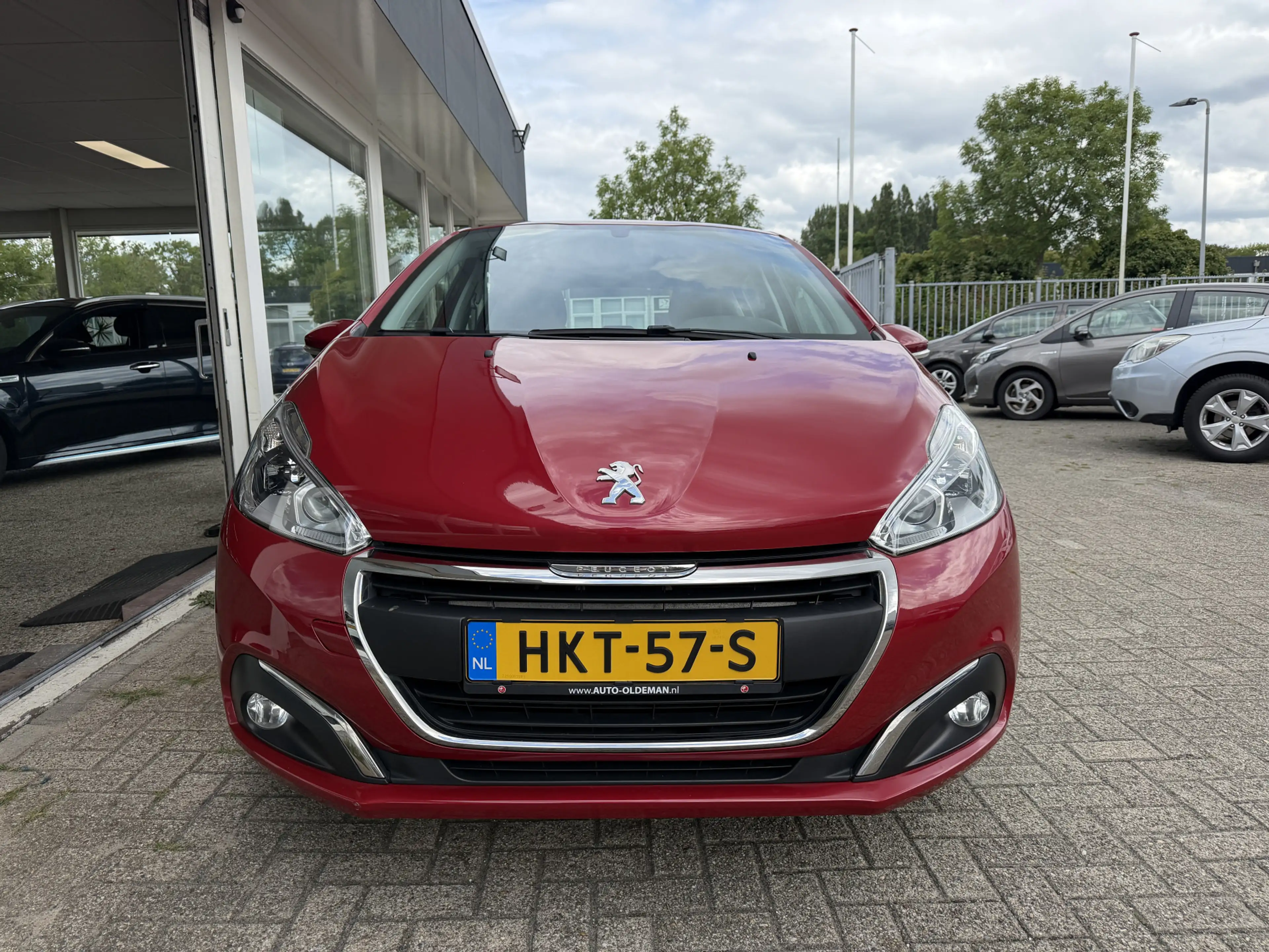Peugeot 208 1.2 Blue Lease Executive Navi Airco Cruise Carplay — photo 2