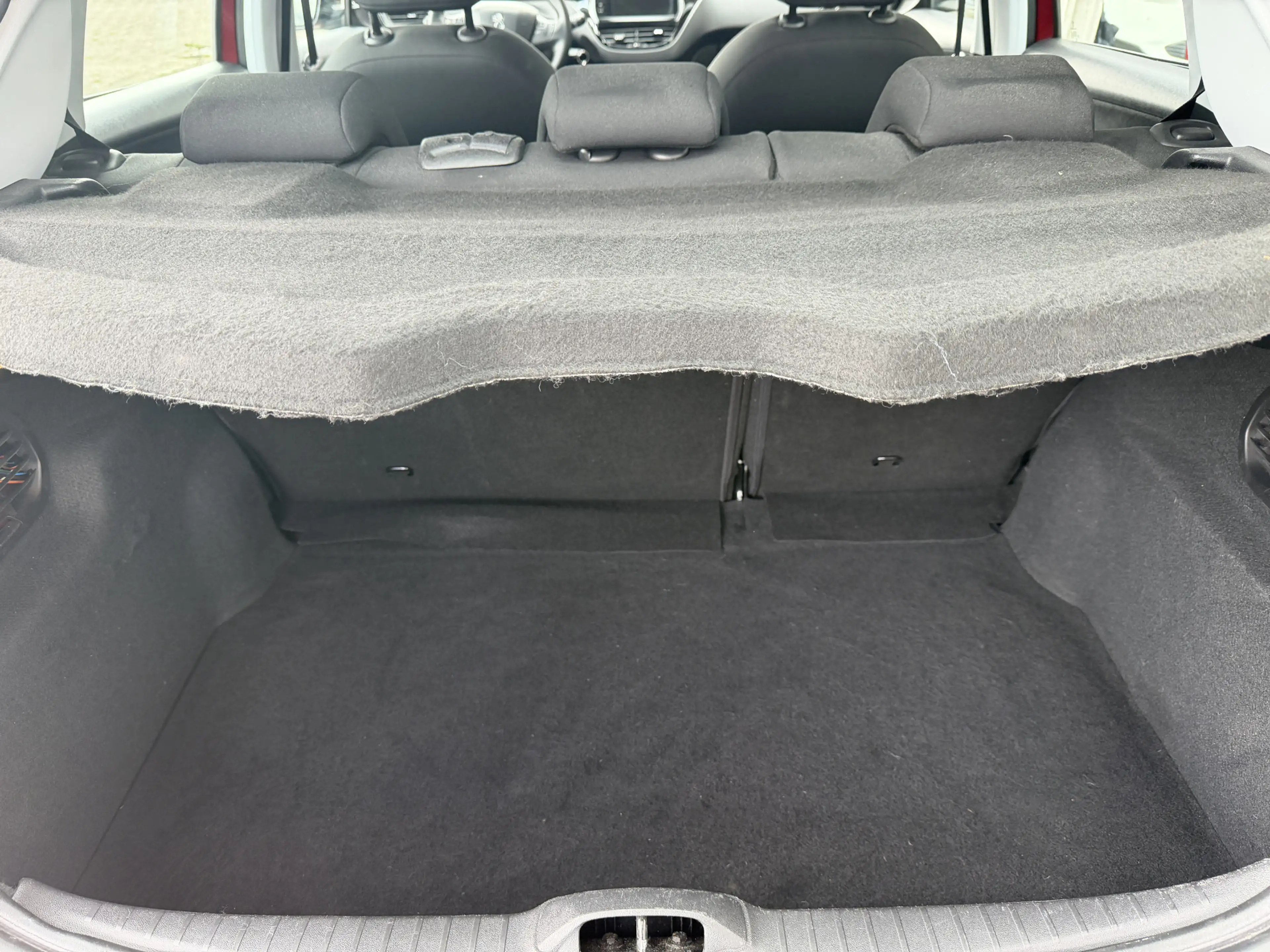 Peugeot 208 1.2 Blue Lease Executive Navi Airco Cruise Carplay — photo 14