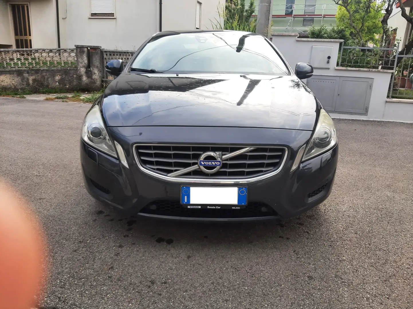 Volvo S60 S60 II 2010 2.0 d4 ved (d3) Momentum Nero - 2