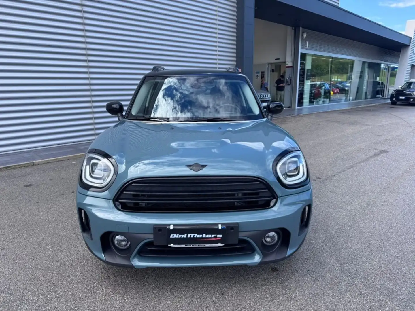 MINI Cooper Countryman 1.5 ONE Automatica Black Pack Grigio - 2