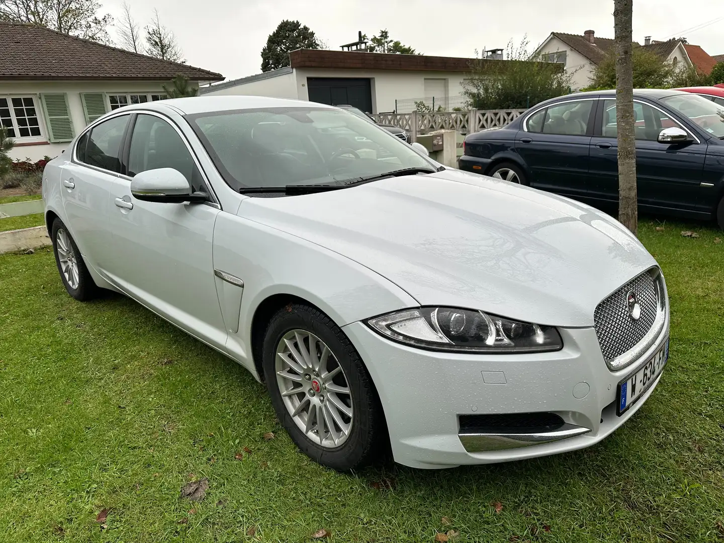 Jaguar XF XF 2.0 - 240 Prestige A Blanc - 1