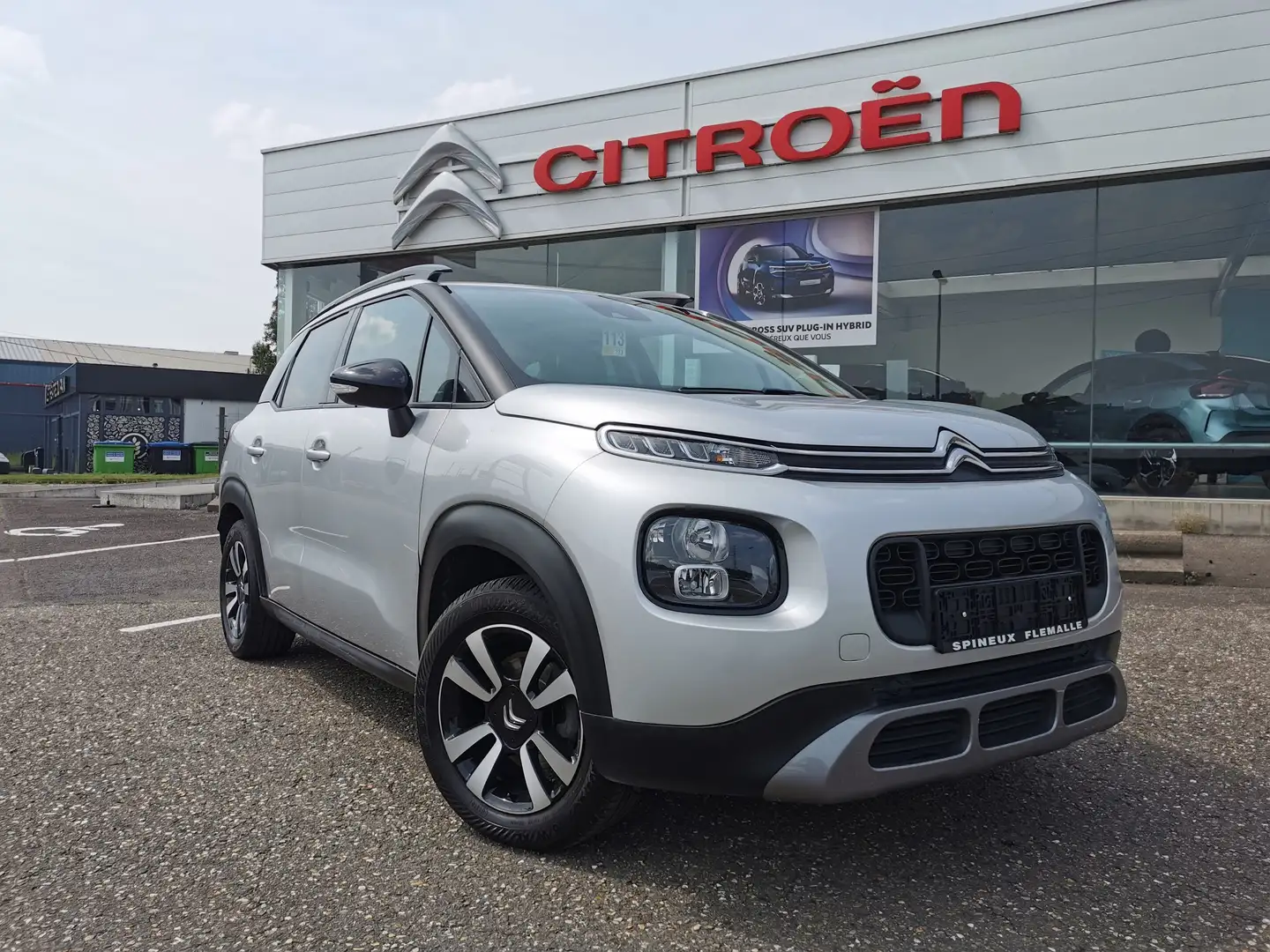 Citroen C3 Aircross 1.2 Turbo Shine S Grijs - 1