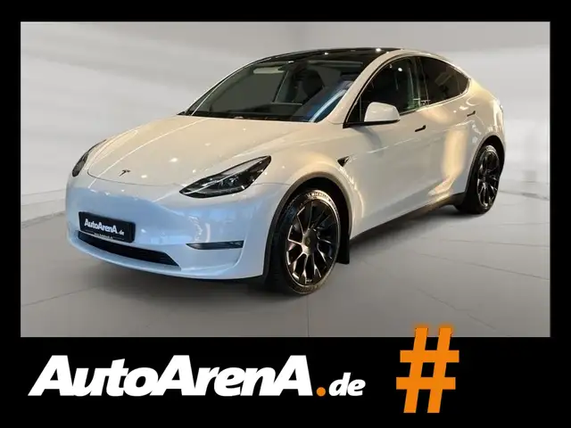 Tesla Model Y Long Range Dual AWD  +Pano+4xSHZ+LM+KAM