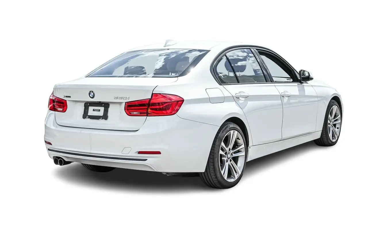 BMW 3 Series photo BMW 3 Series