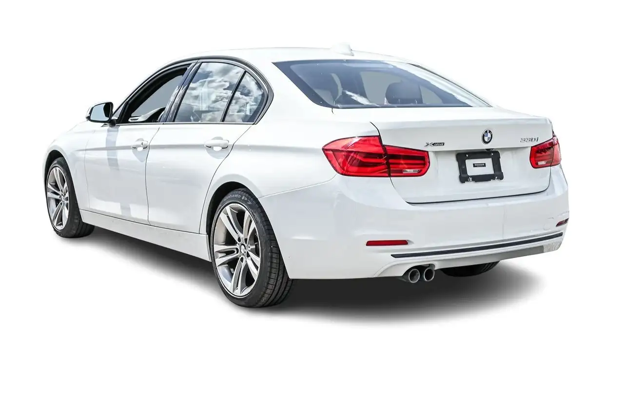 BMW 3 Series photo BMW 3 Series