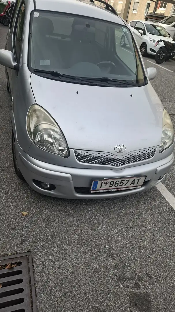 Toyota Yaris Verso 1,4 D-4D Luna Ds. - 2